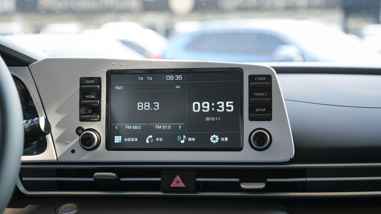 هيونداي إلانترا