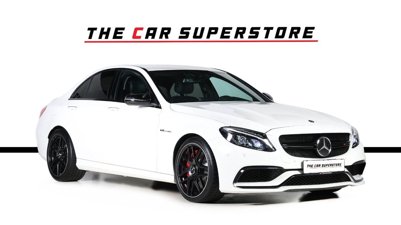 Mercedes-Benz C 63 AMG Std 4.0L Sedan 2017-MERCEDES BENZ C63 AMG-FULL SERVICE HISTORY-IMMACULATE CAR
