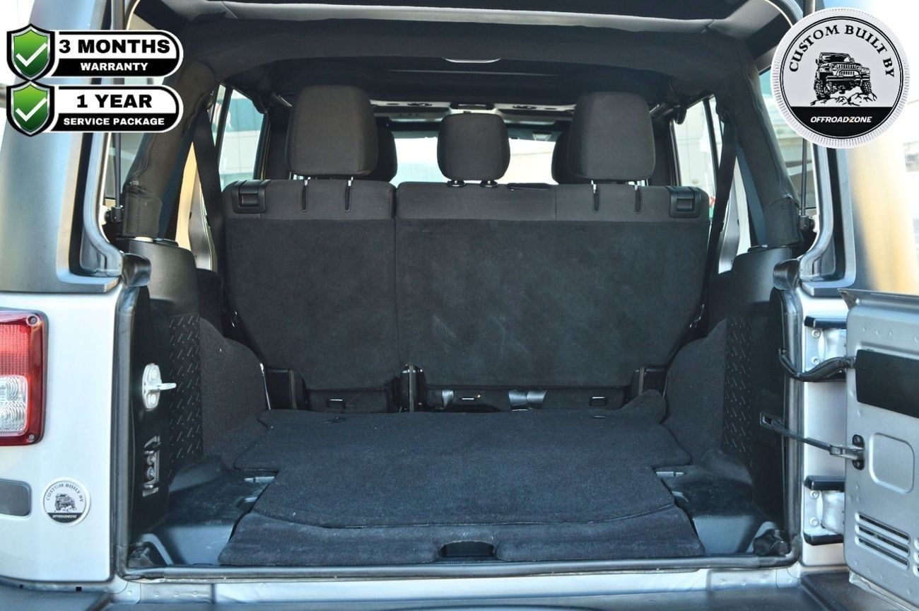 Jeep Wrangler Unlimited Sport 3.6L A/T