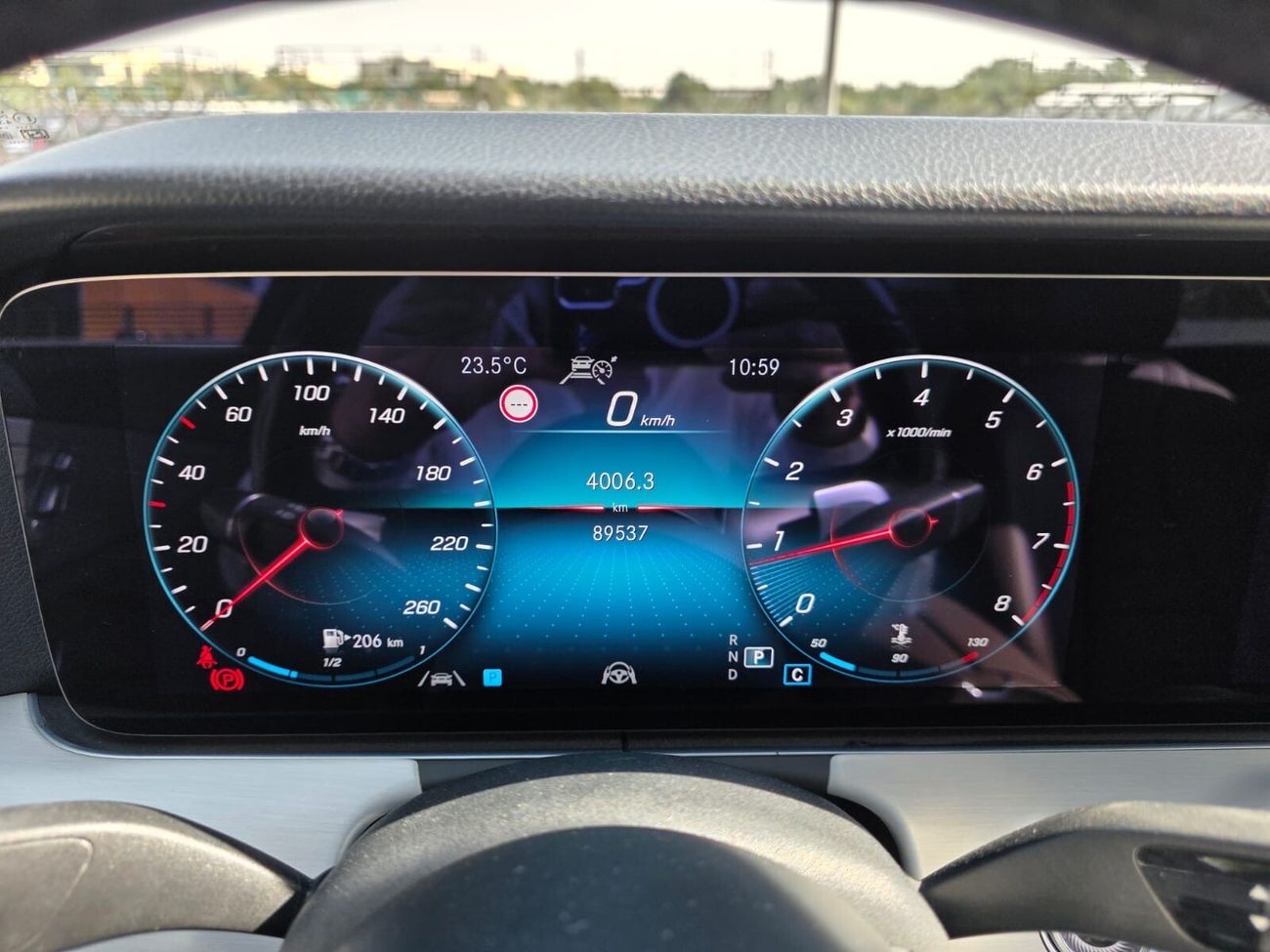 مرسيدس بنز E300