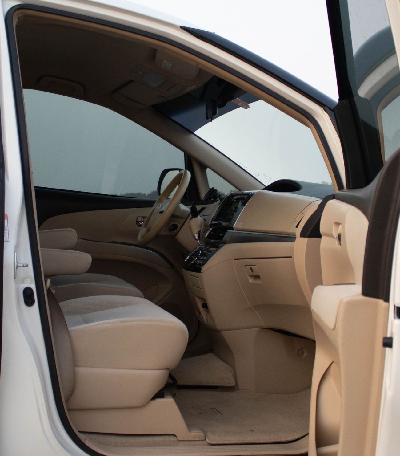 Toyota Previa 2019 Toyota Previa S (XR50), 5dr MPV, 2.4L 4cyl Petrol, Automatic, Front Wheel Drive