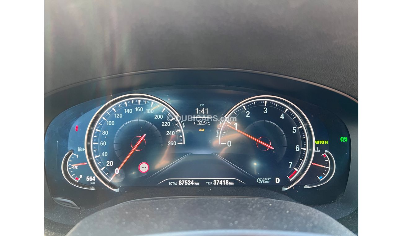 بي أم دبليو 520i 520i M Kit | Full options