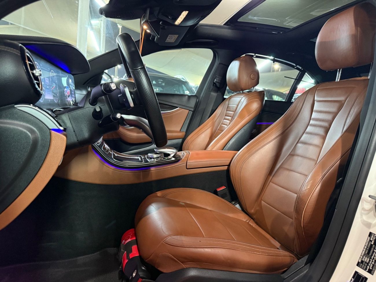 مرسيدس بنز E300