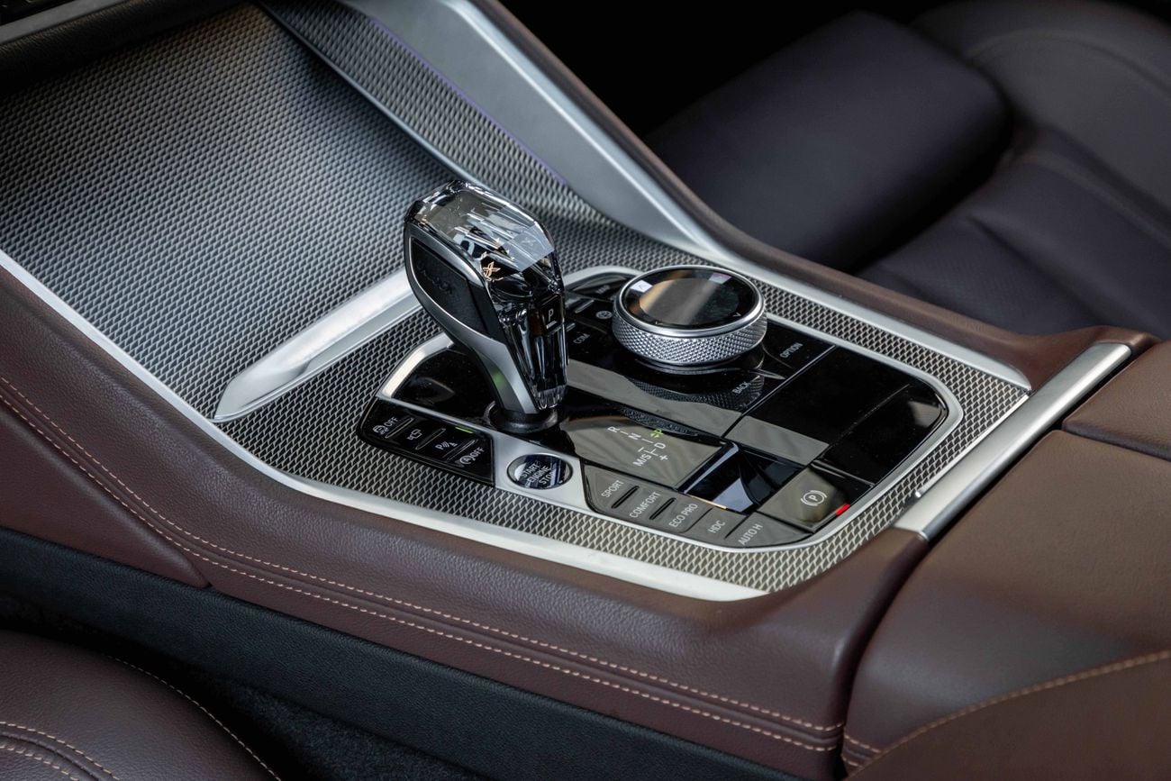 بي أم دبليو X6 X6 xDrive40i M Sport | 3,623 P.M | 0% Downpayment | M-Kit | BMW Warranty & Service Contract
