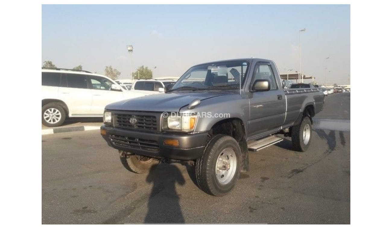 Toyota Hilux TOYOTA HILUX RIGHT HAND DRIVE (PM914)