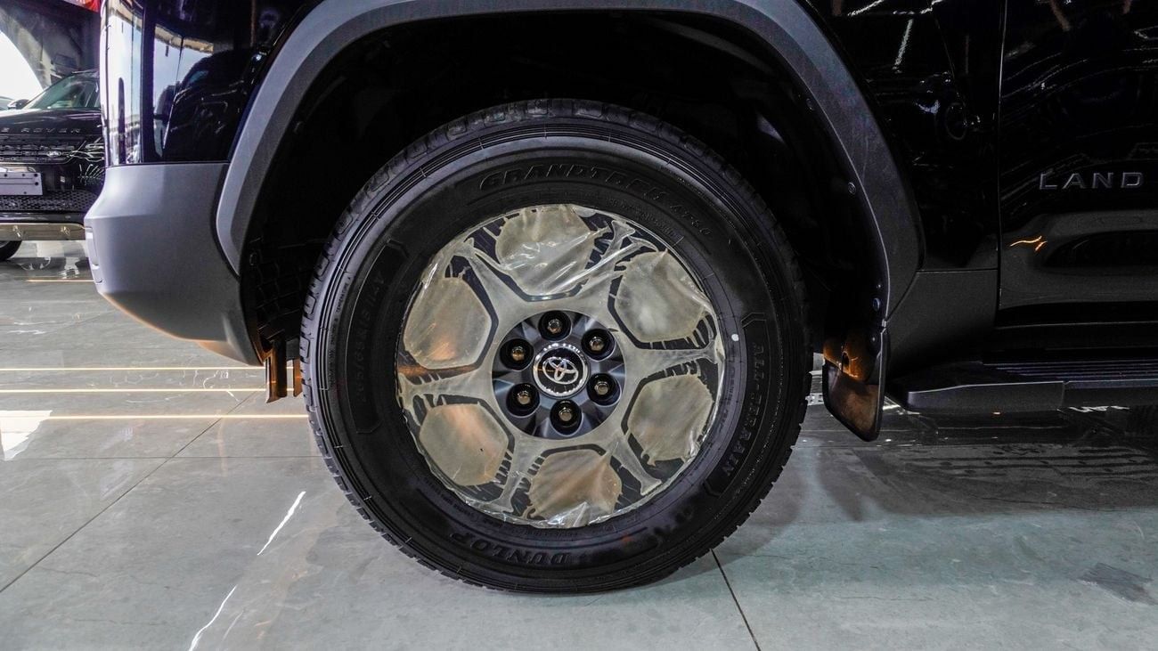 Toyota Land Cruiser GR Sport 3.5 L V6 Twin Turbo