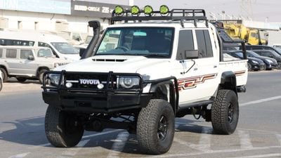 Toyota Land Cruiser Pick Up Double Cabin 4.5L 2014 TOYOTA LAND CRUISER DOULE CABIN