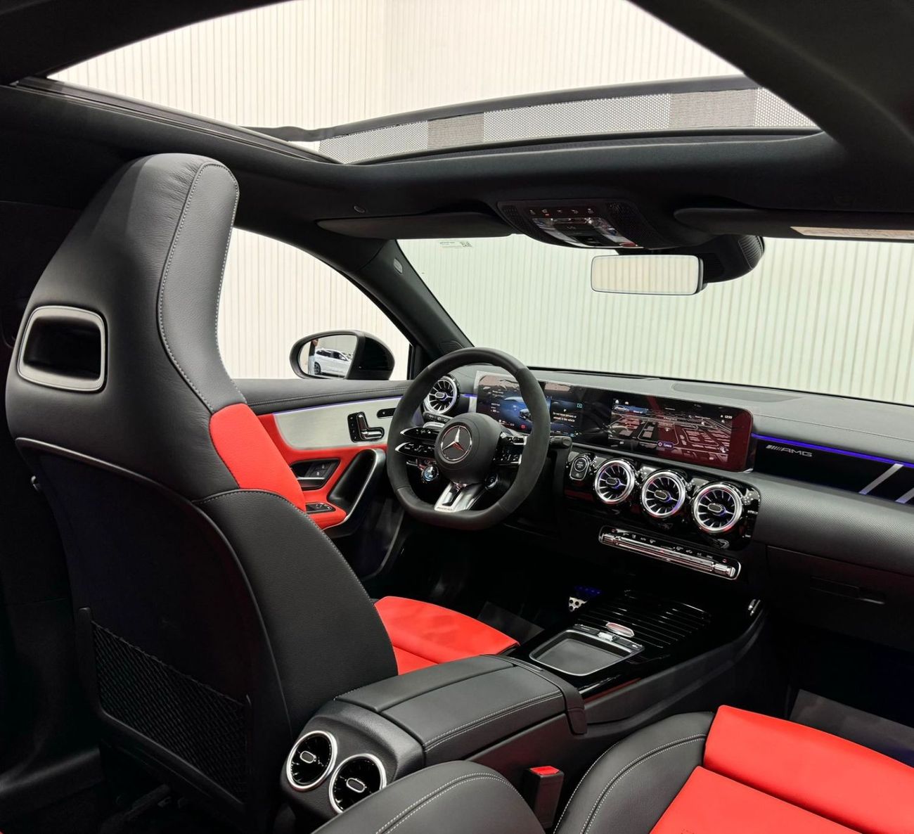 Mercedes-Benz A 35 AMG 2024 Mercedes-Benz A35 AMG Aerokit, Brand New 0 KM, 5 Years EMC Agency Warranty, GCC