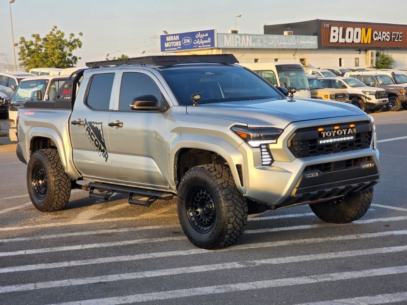 تويوتا تاكوما 2.4T SR5 (4x4)