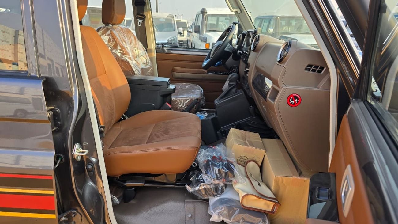 Toyota Land Cruiser 70 LX 2.8L  LX 2.8L