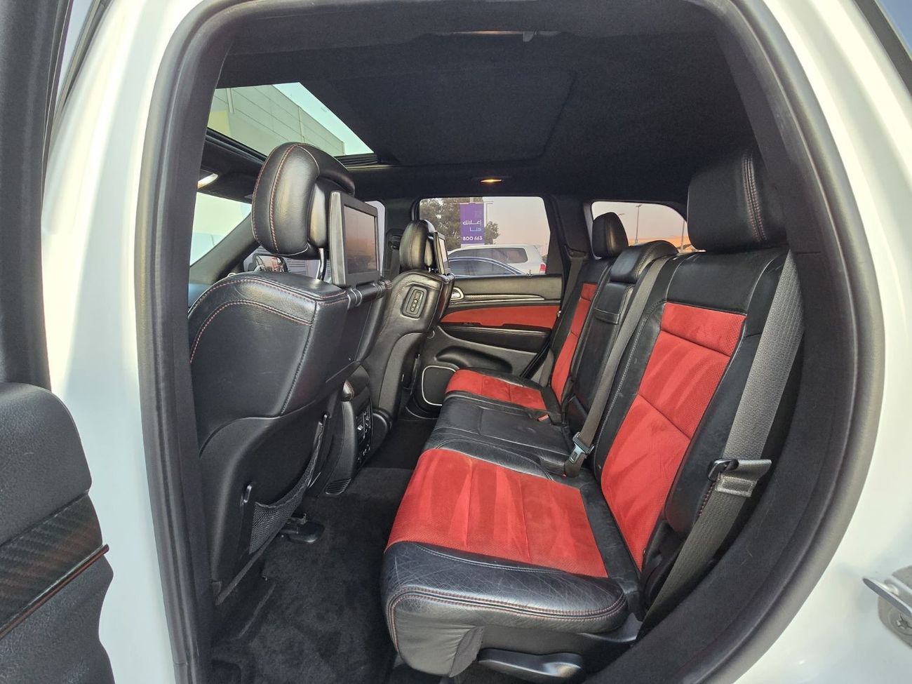 Jeep Grand Cherokee SRT8 6.4L JEEP GRAND CHEROKEE SRT V8 2015 GCC ORGINAL PAINT // ACCIDENT FREE // PERFECT CONDITION