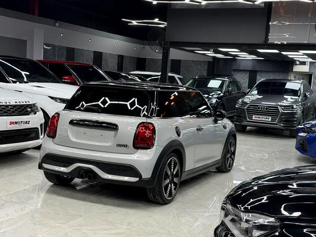 Mini Cooper 1 Owner | Full Agency Service History | Original Paint | GCC Specs