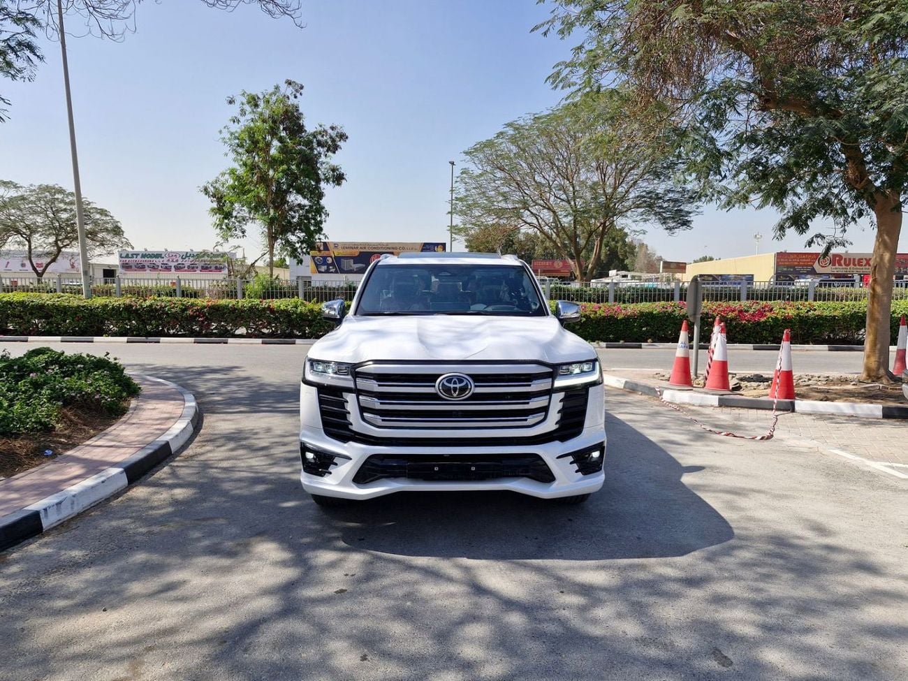 Toyota Land Cruiser 2025 TOYOTA VXR-Z 3.3L DIESEL ROOF LIGHT SOFT CLOSE DR, BRAND NEW 0KM