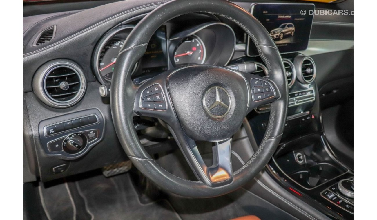 Mercedes-Benz GLC 300 RESERVED ||| Mercedes Benz GLC 300 4MATIC 2016 GCC under Warranty with Flexible Down-Payment.