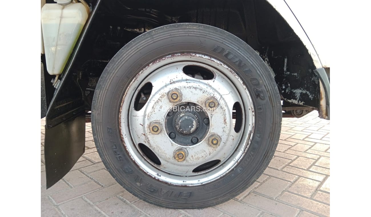 ميتسوبيشي فوسو كانتير MITSUBISHI CANTER TRUCK RIGHT HAND DRIVE(PM40218)