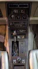 شيفروليه كورفت Chevrolet Corvette C3 ( COLLECTOR EDITION ) 1982 Model! in Copper / Golden Color! American Specs