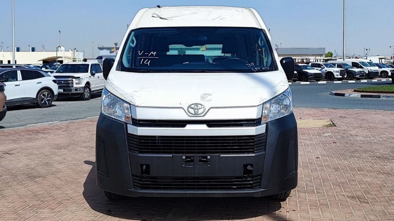 Toyota Hiace DLS - STD ROOF TOYOTA HIACE 2.8L P-VAN DSL A C HI 3 MT