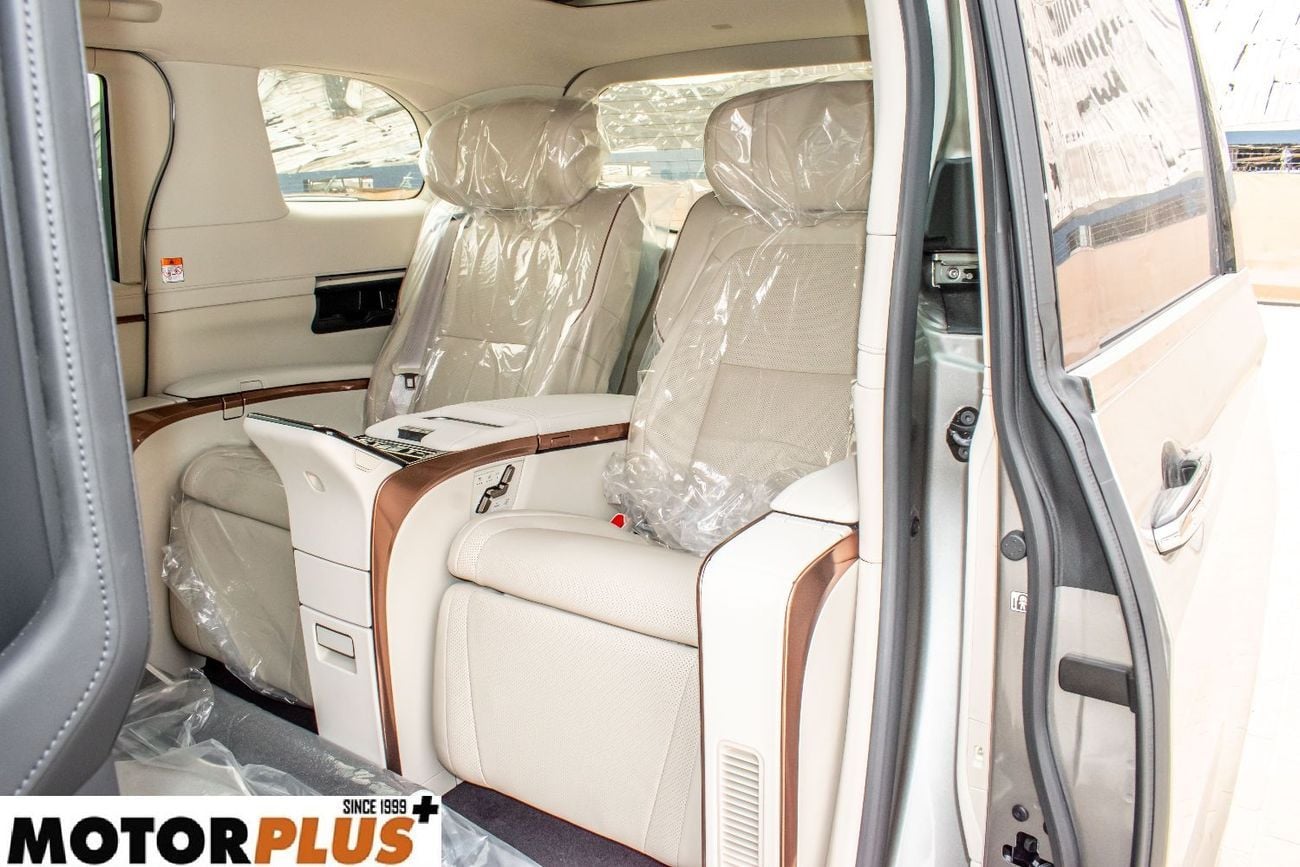 Lexus LM 350h  Hybrid 4 Seater 2026 - Ready Stock!