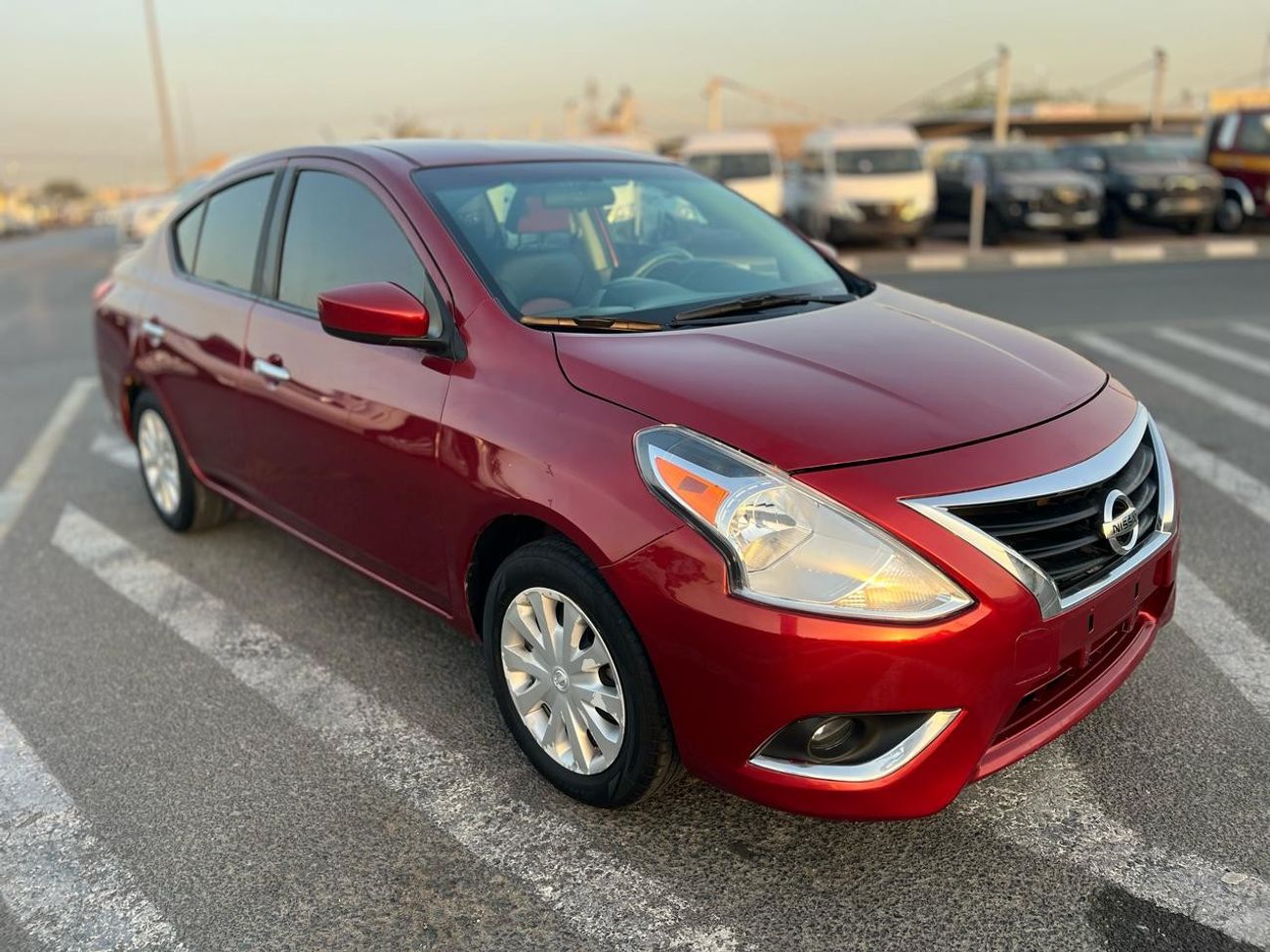 Nissan Versa 2019 Nissan Versa (Sunny) SV 1.5L V4 MidOption + Leather Seats - 