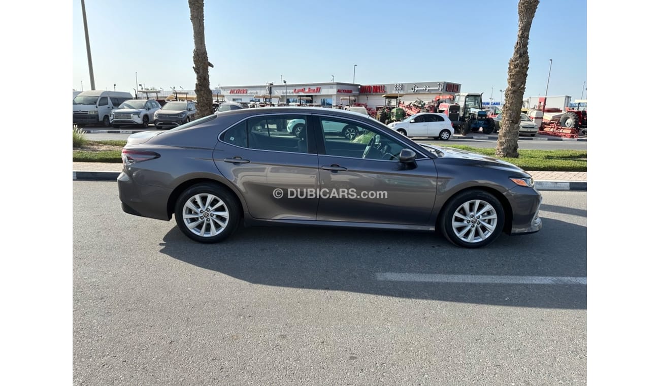 Toyota Camry 2022 Toyota Camry LE