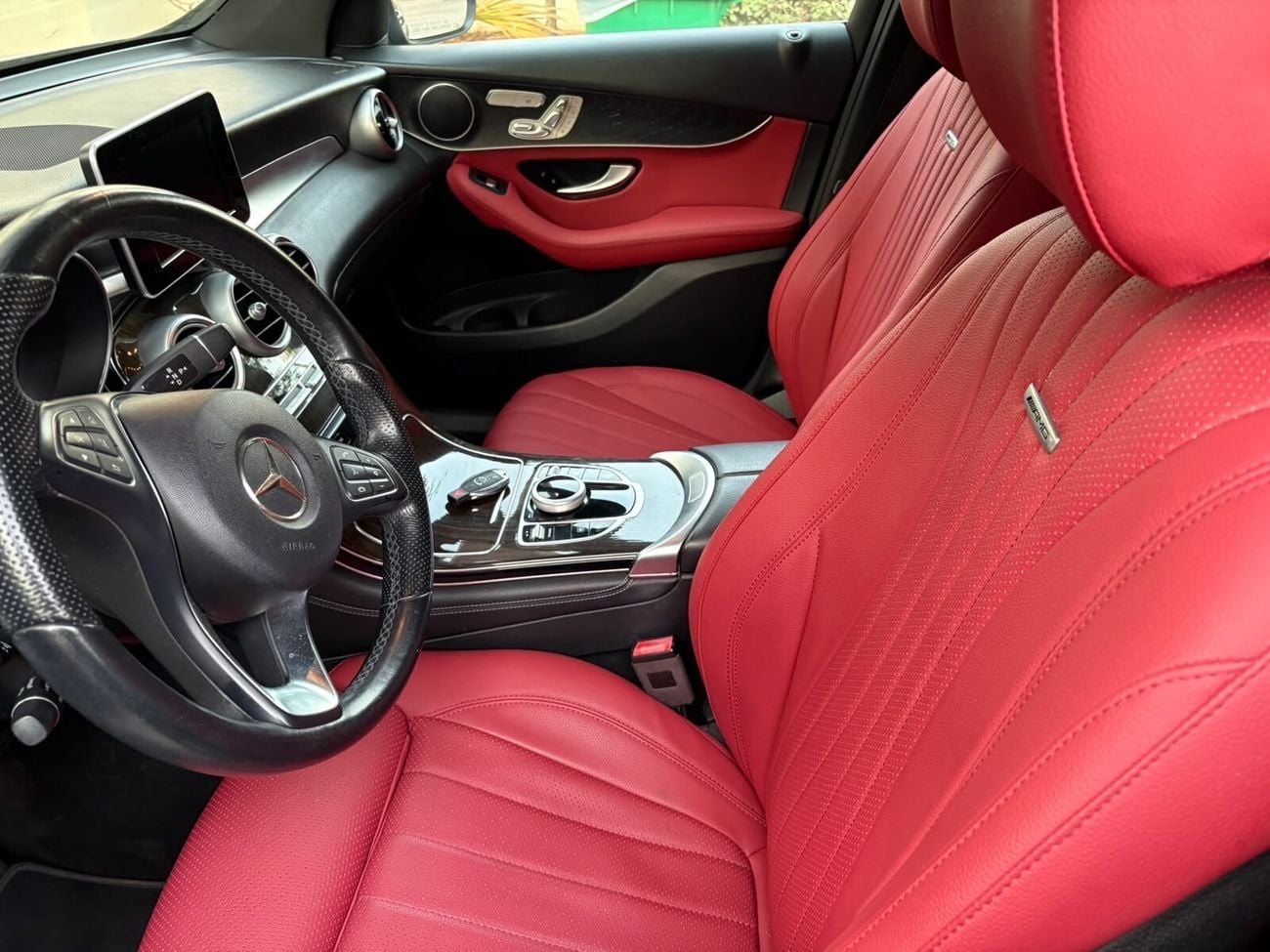 Mercedes Benz GLC 300