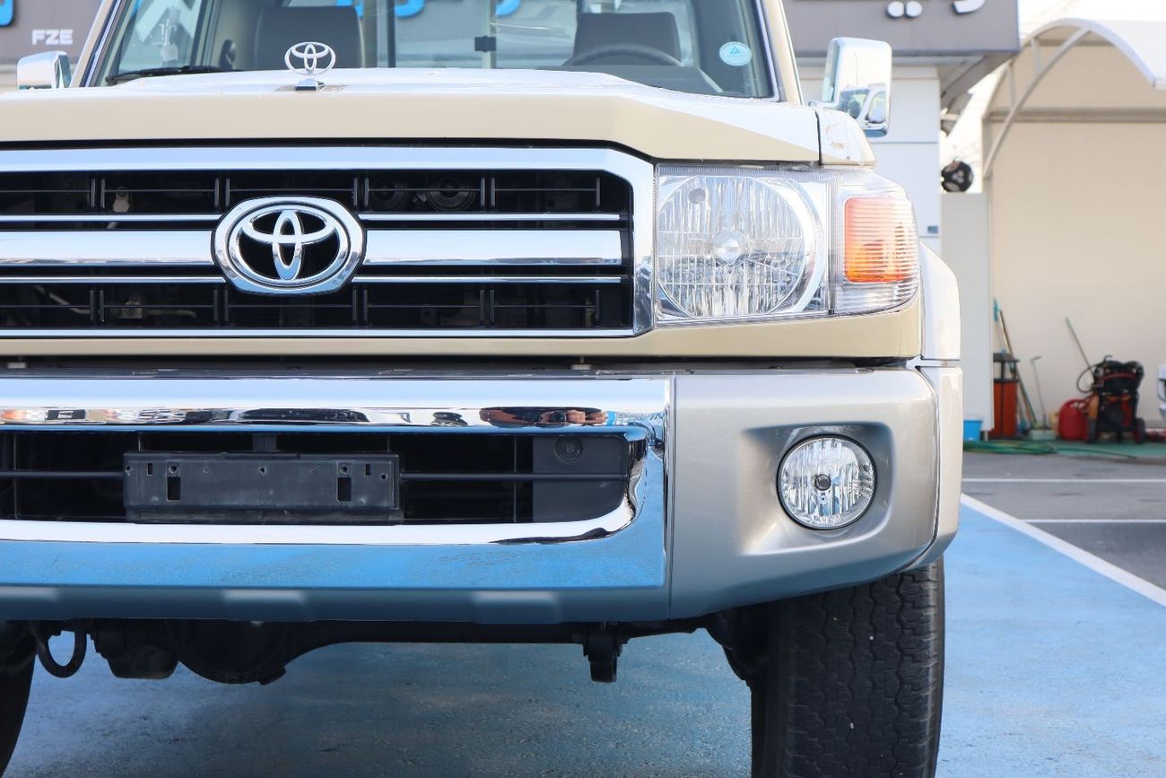 Toyota Land Cruiser Pick Up 2009 TOYOTA LAND CRUISER SINGLE CAN 4.5l