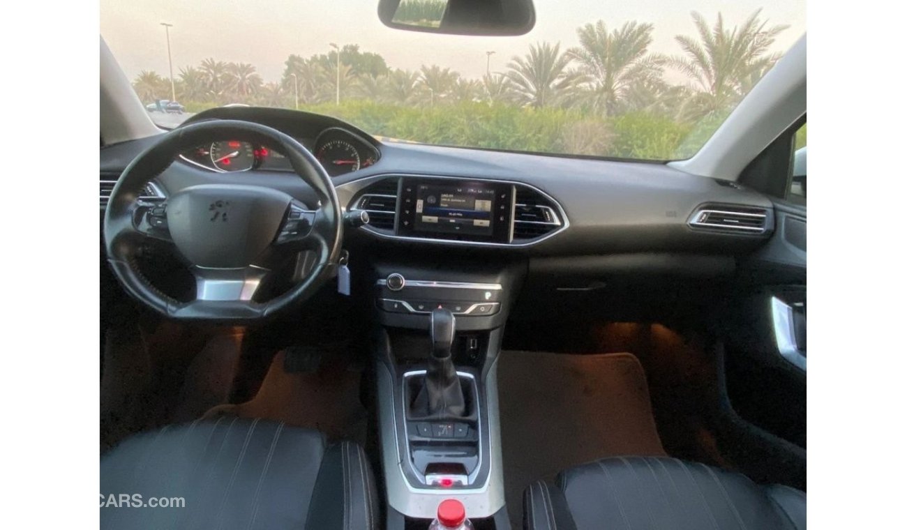 بيجو 308 Peugeot 308 Active 2015 GCC