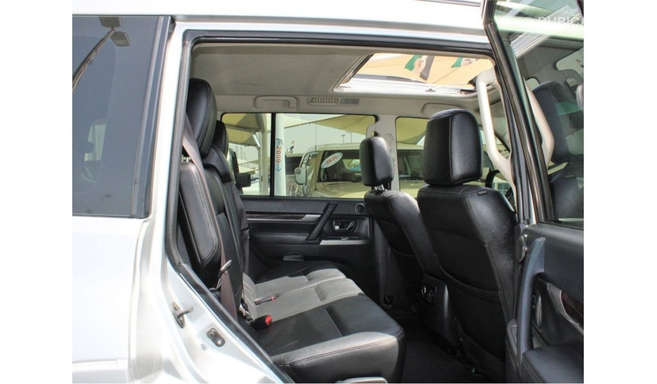 Mitsubishi Pajero GLS Highline GLS Highline 3800 cc - GCC - CAR IS IN PERFECT CONDITION INSIDE OUT