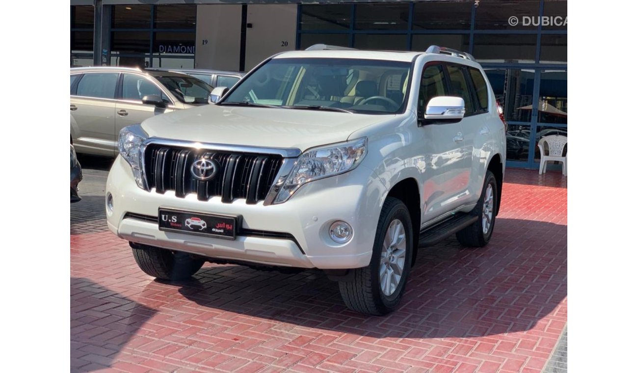 Toyota Prado V6 4.0 FULLY LOADED 2016 LOW MILEAGE GCC IN MINT CONDITION