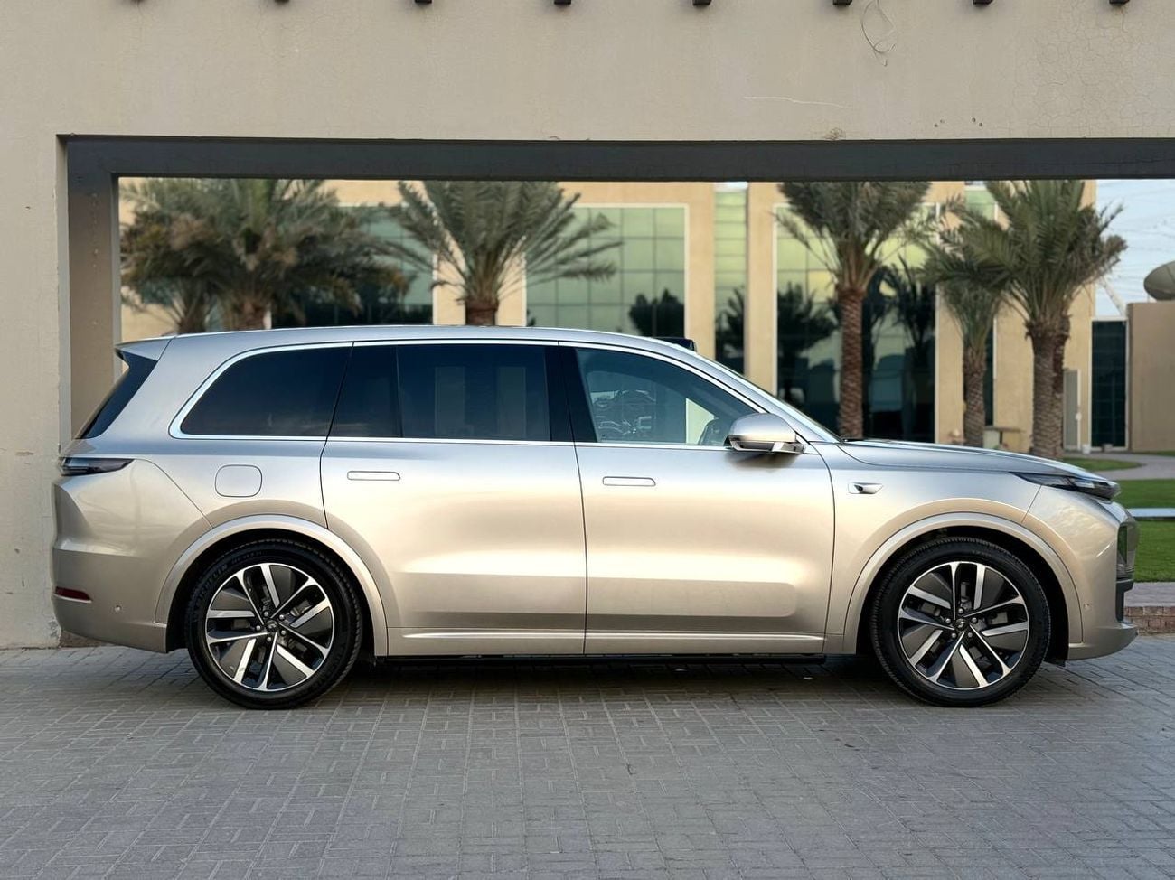 Li Auto L9 ULTRA (NON GCC)