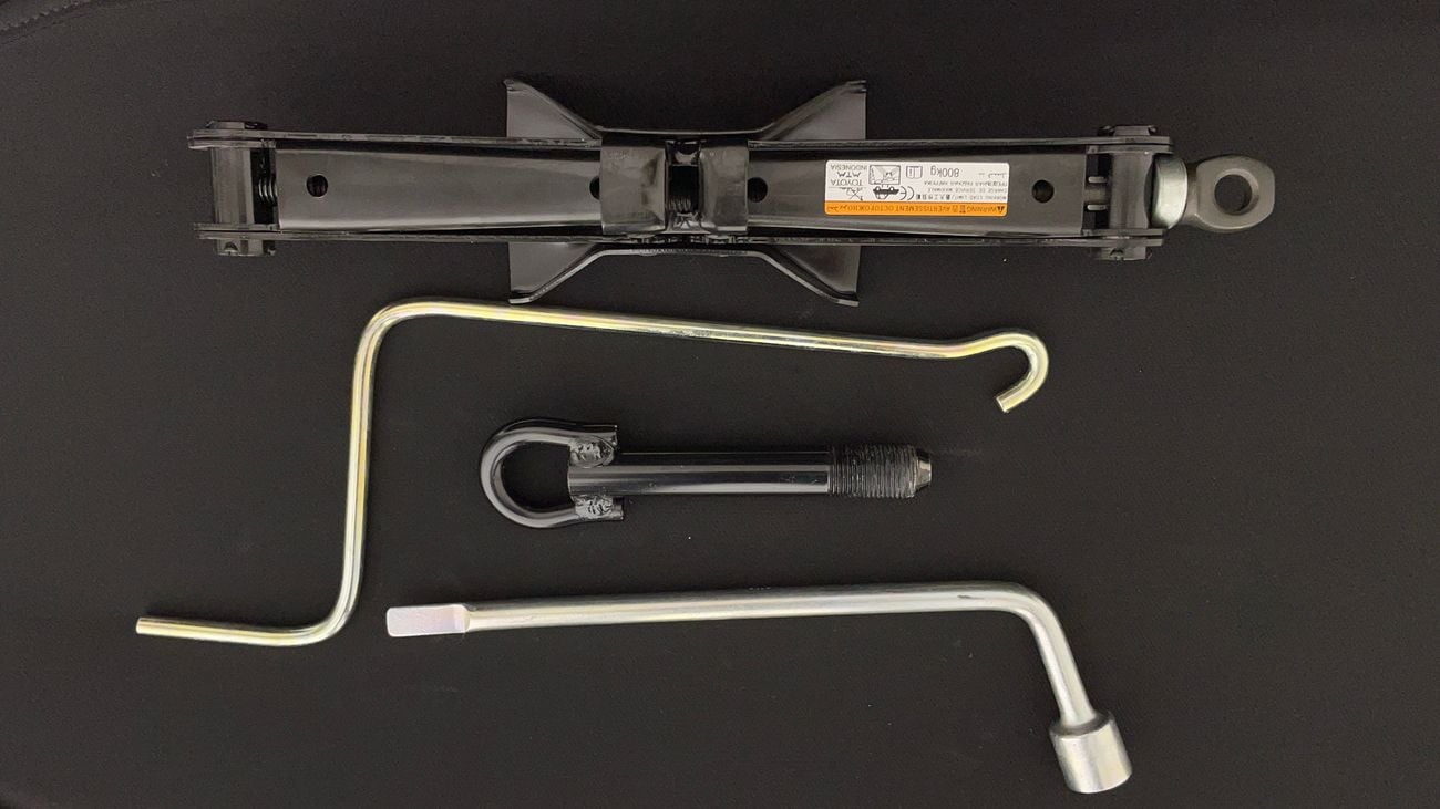 تويوتا يارس SE 1.5 | بدون دفعة مقدمة | اختبار القيادة في المنزل