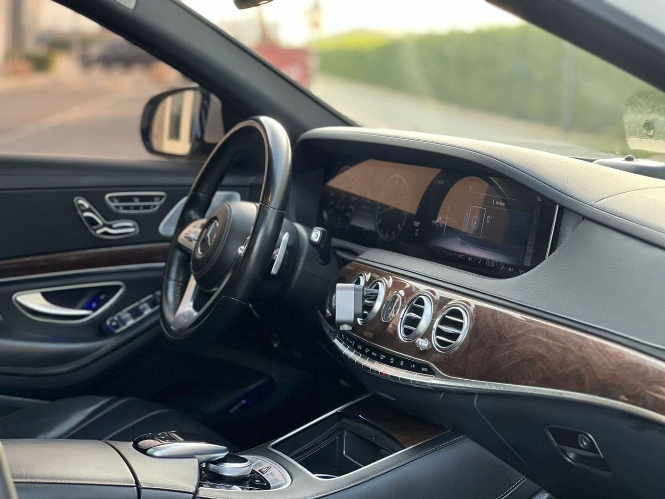 Mercedes Benz S400  2020 Mercedes Benz S400 Class 3.0L V6 Twin Turbo Japanese Specs Full Option - 360* CAM HUD - Full Pa