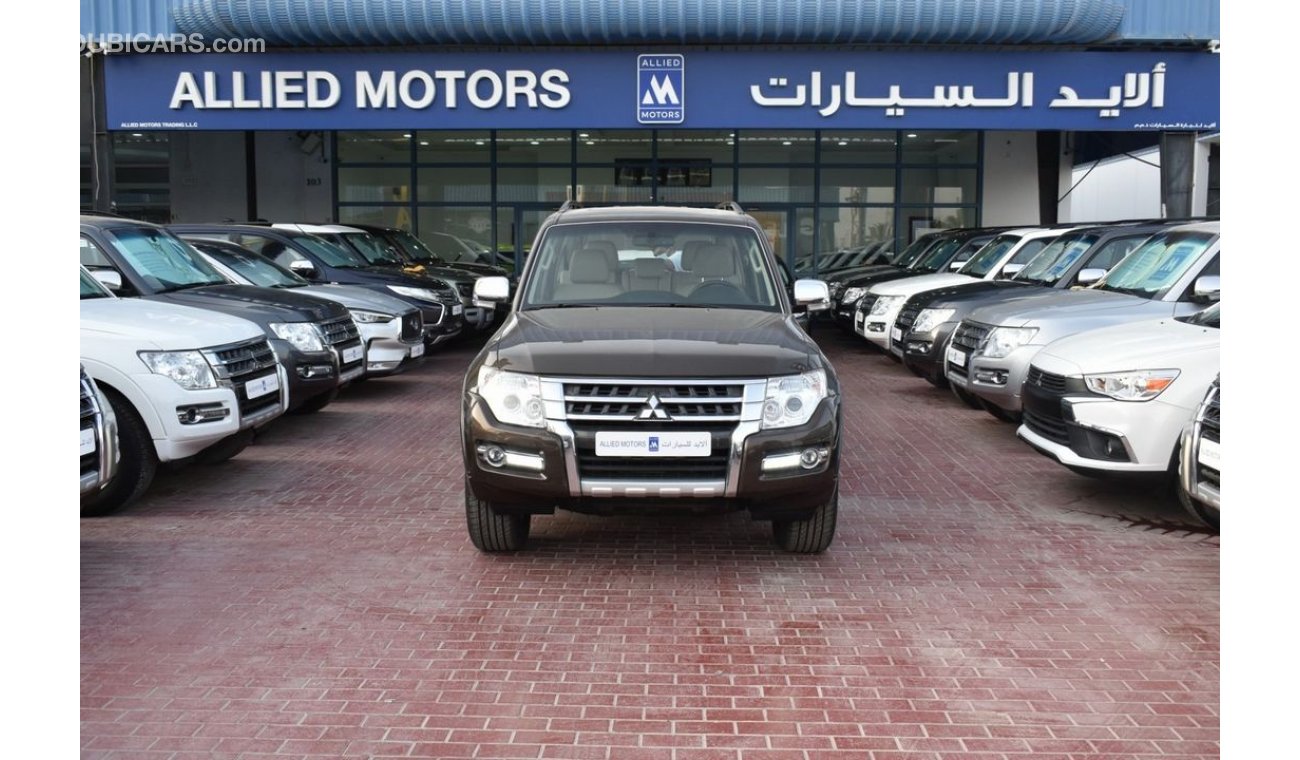 ميتسوبيشي باجيرو 3.5 V6 - GLS - GCC Spec - Brown - Free Insurance