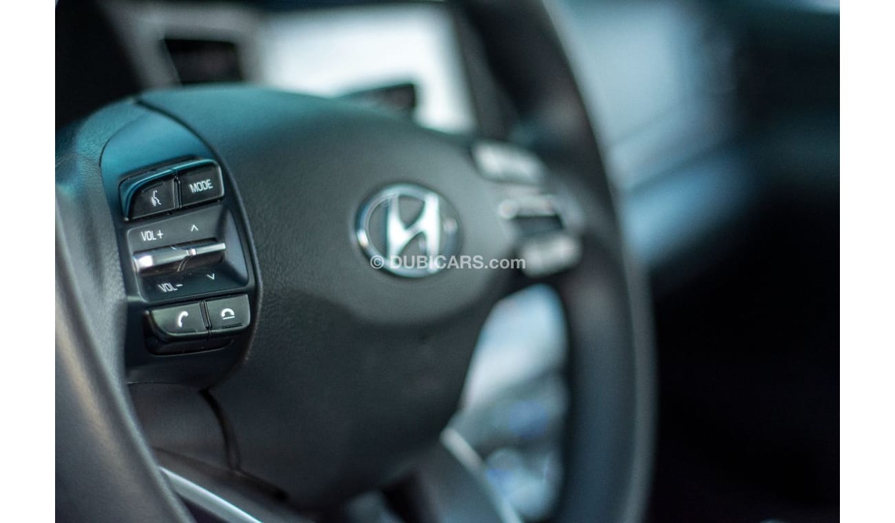 هيونداي إلانترا الفئة: هيونداي إلنترا   السنة : 2020  السعة: 2.0  اللون: فضي  الحالة: حالة ممتازة  نوع السيارة: سيدا