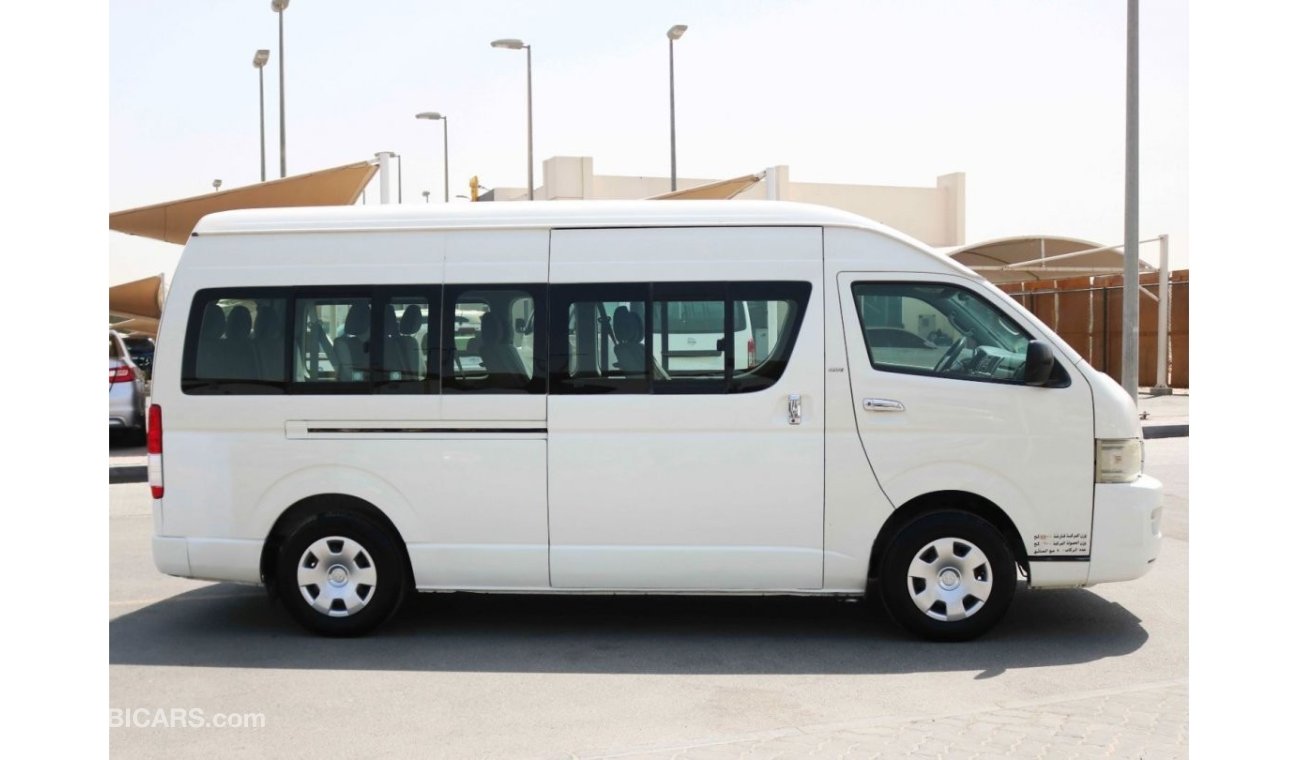 تويوتا هاياس 2009 -  GL - 14 SEATER -  EXCELLENT CONDITION WITH GCC SPECS -VAT EXCLUDED