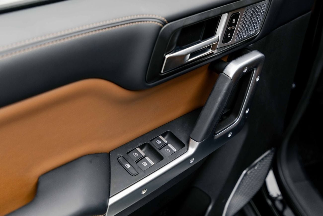 باو 212 T01 Adventurer 2.0L – Black Inside Brown | Export Price