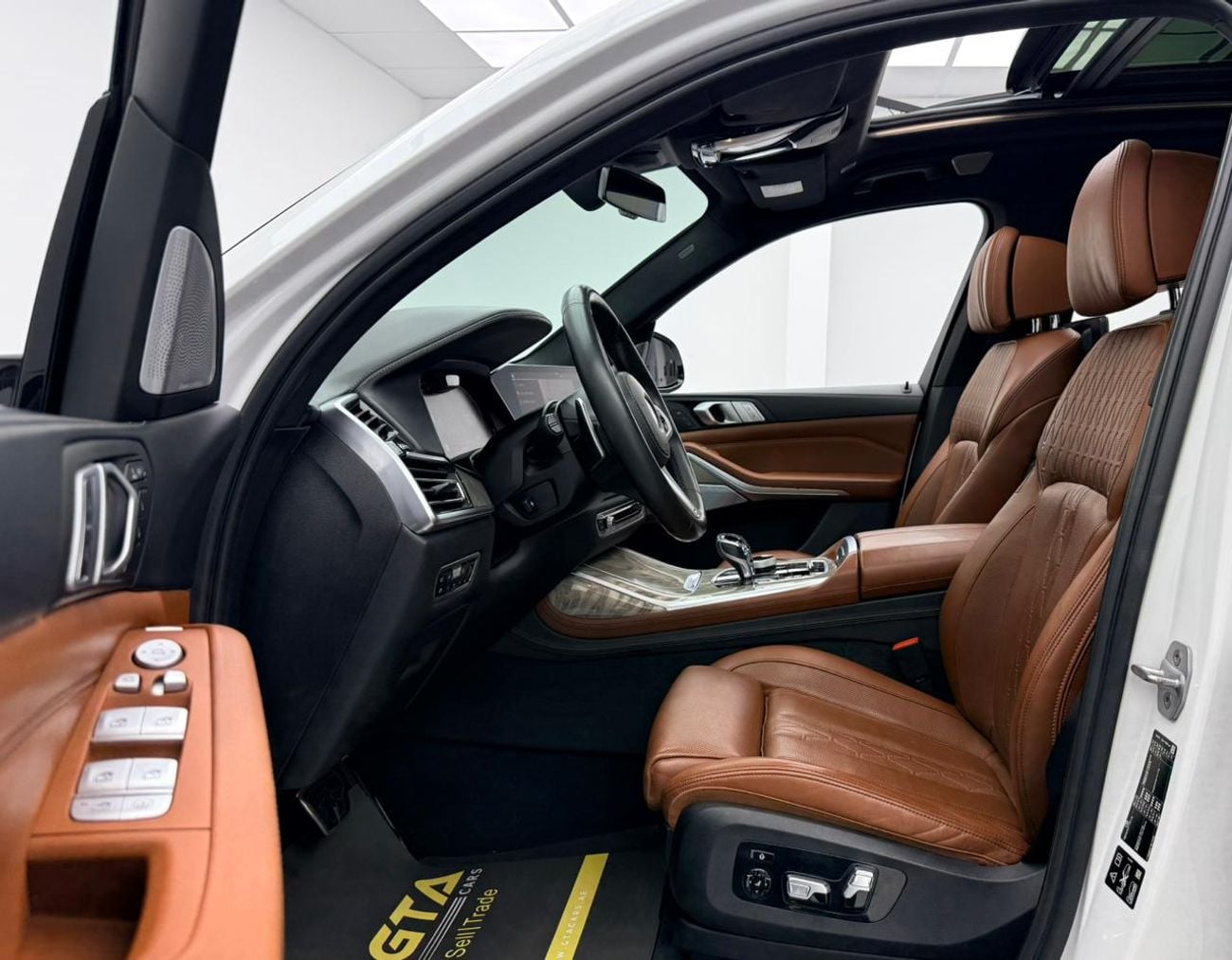 BMW X7 2019 BMW X7 xDrive50i M-Sport, 2027 BMW Service Pack, Full BMW Service History, Fully Loaded, GCC