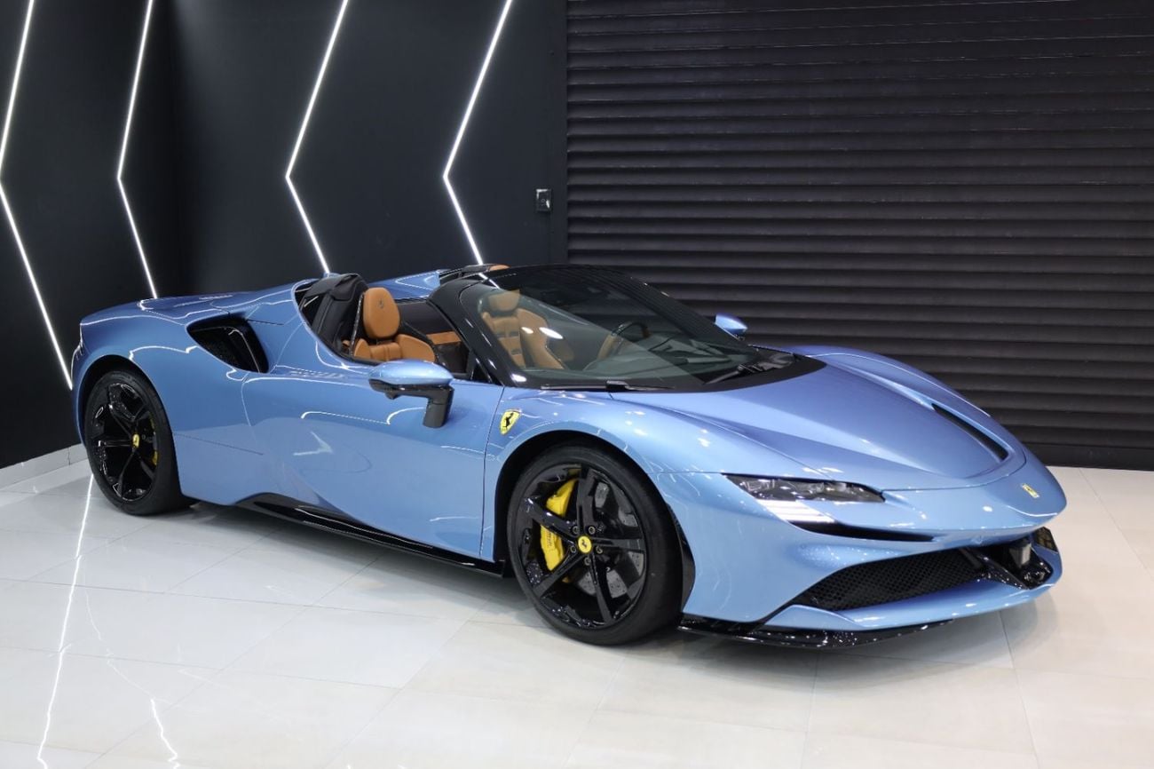 فيراري SF90 ستراديل SPIDER JBL Audio, Carbon Fiber Interior, ADAS Full Pack, Dealer Service Package!!
