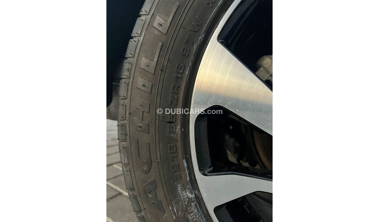 Honda Civic 1.8L A/T WITHOUT SUNROOF 2016MY RIGHT HAND DRIVE