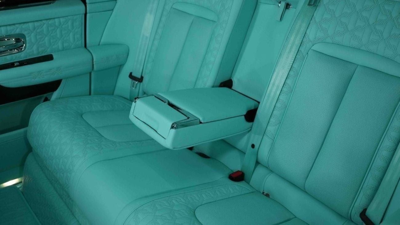 Rolls-Royce Onyx Cullinan | NEGOTIABLE PRICE | CONOR | 1 OF 1 | LIMITED-EDITION | V12 | 563 HP | 3-YEAR WARRANTY AND SERVICE