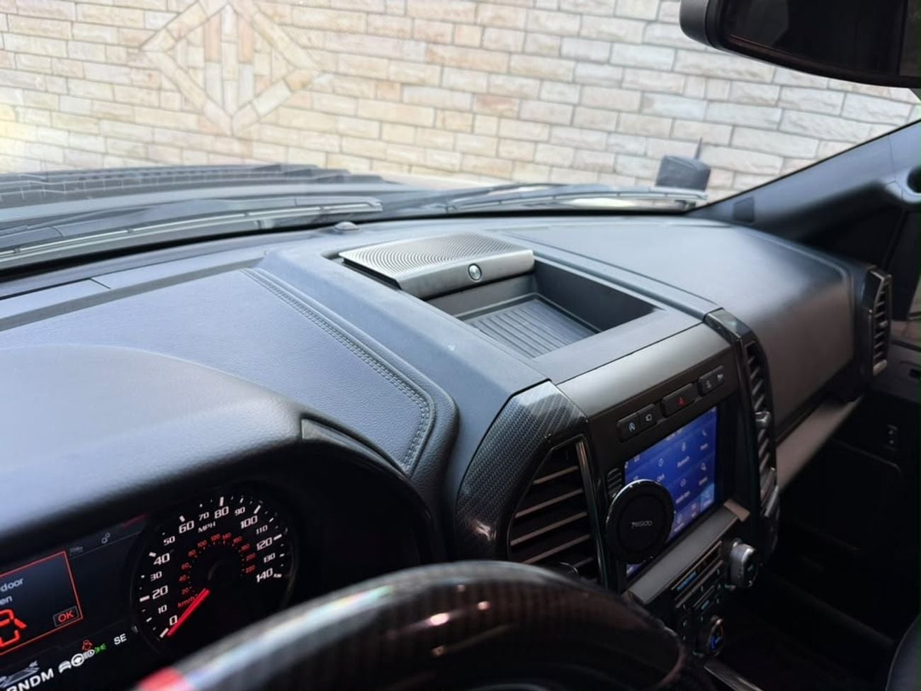 Ford F-150 RAPTOR CREW CAB LUX