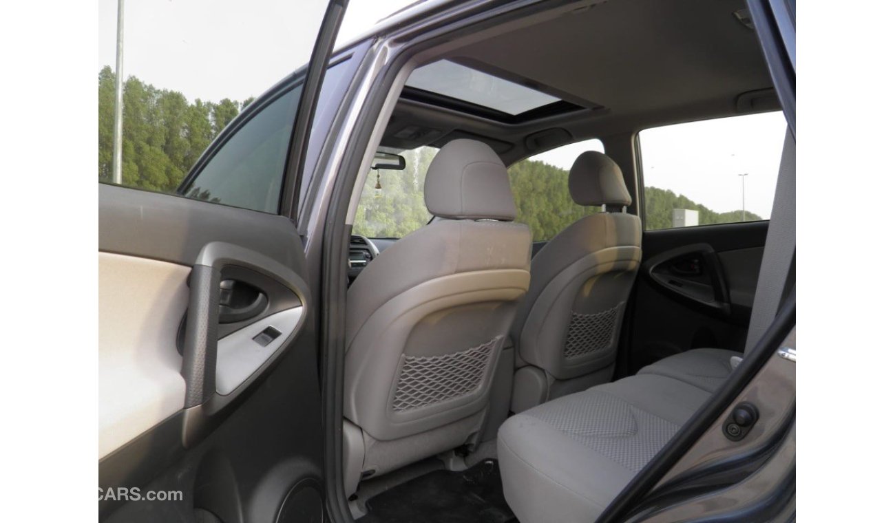 Toyota RAV4 2012 ref #555