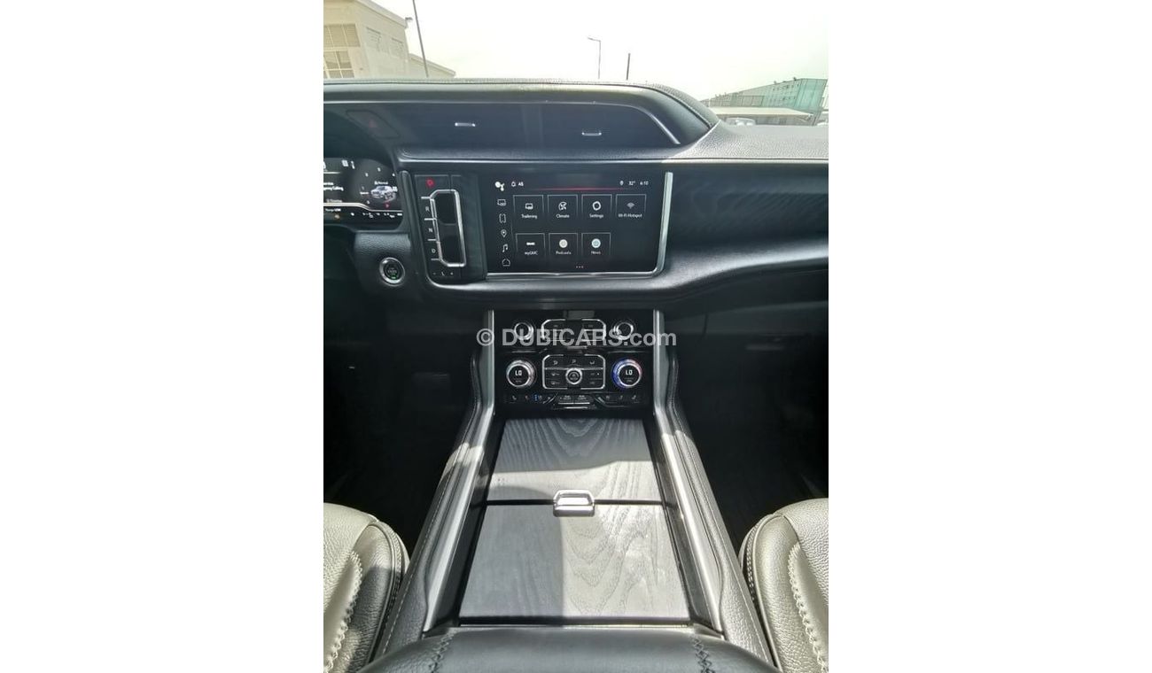 جي أم سي يوكون GMC Denali ( Diesel ) - 2023 - Silver