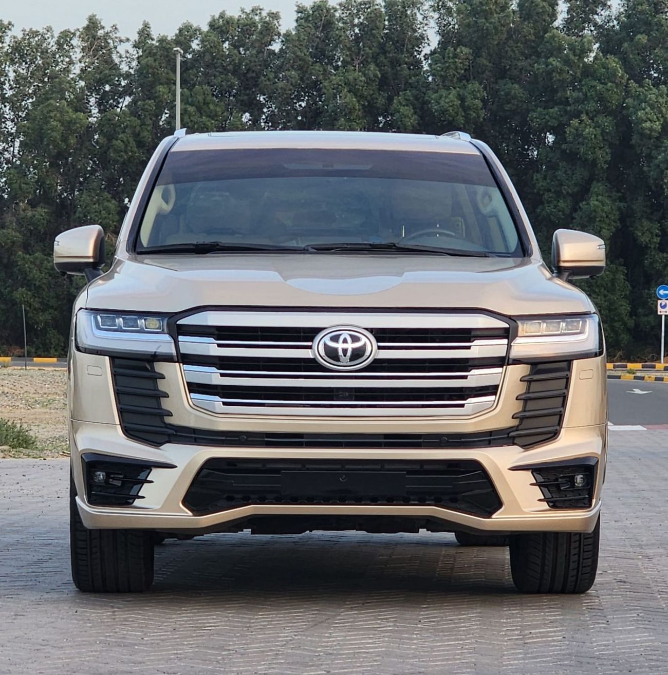 Toyota Land Cruiser GXR V6 UPGRADE 2024