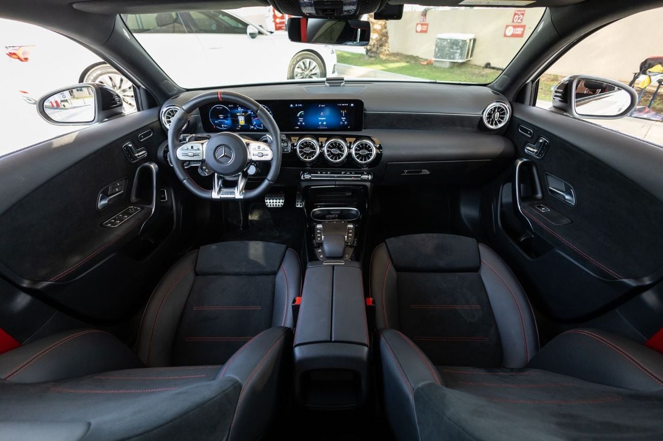 مرسيدس بنز A 35 AMG Std 2.0L