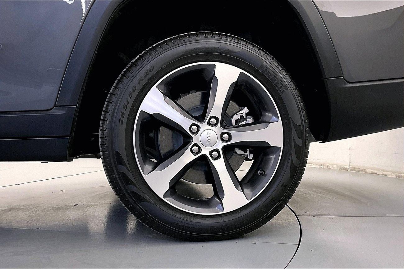 Jeep Cherokee Limited | 1 year free warranty | 1.99% financing rate | Flood Free