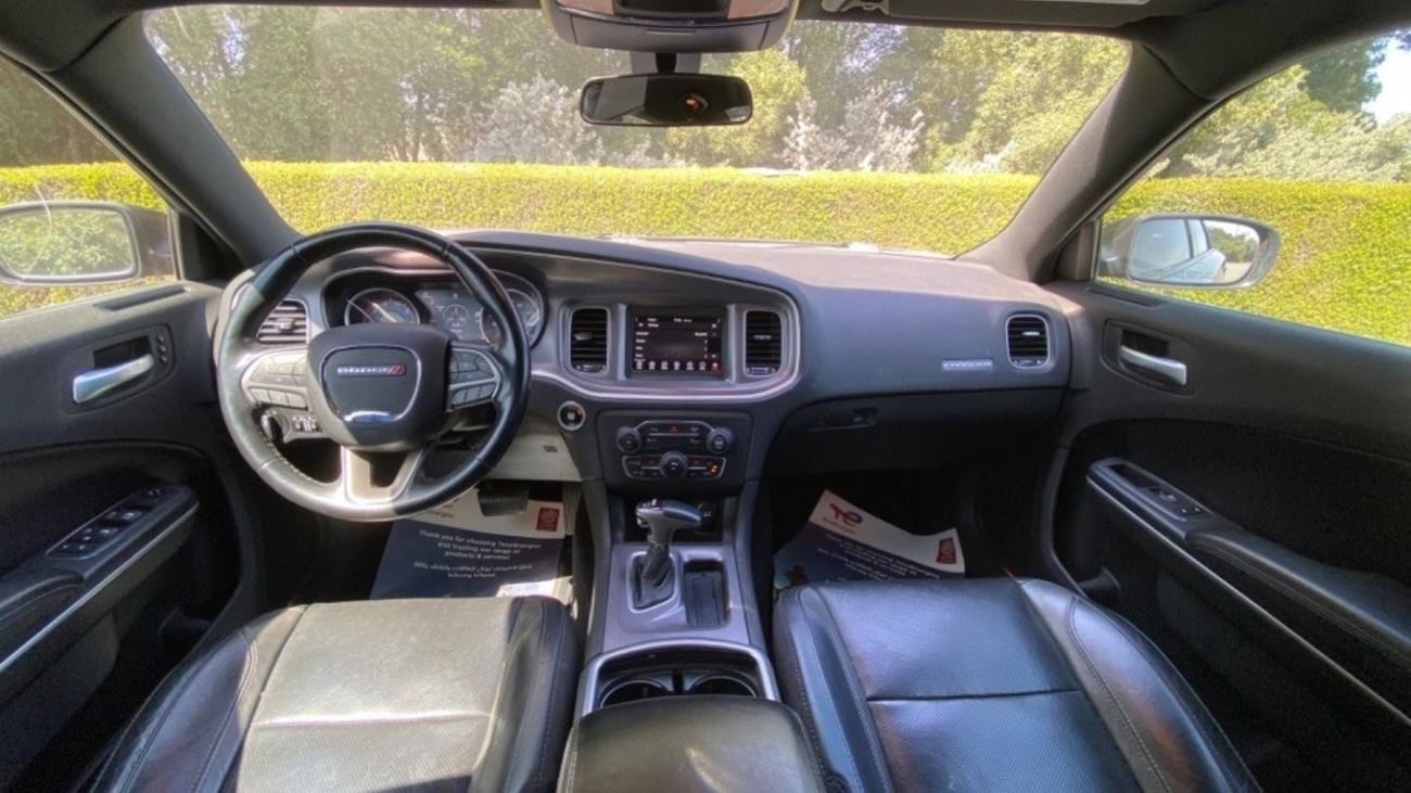 Dodge Charger 3.6L SXT (Base)