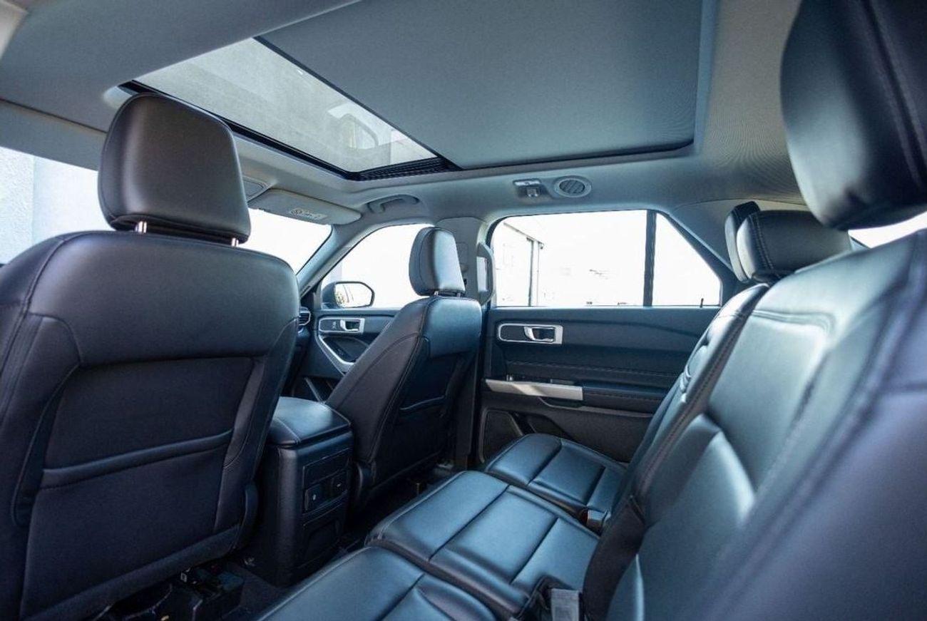 فورد إكسبلورر XLT 202A 2.3L 4WD Ford Explorer XLT (7 SEATER) 2022 GCC under Agency Warranty and Service Contract w