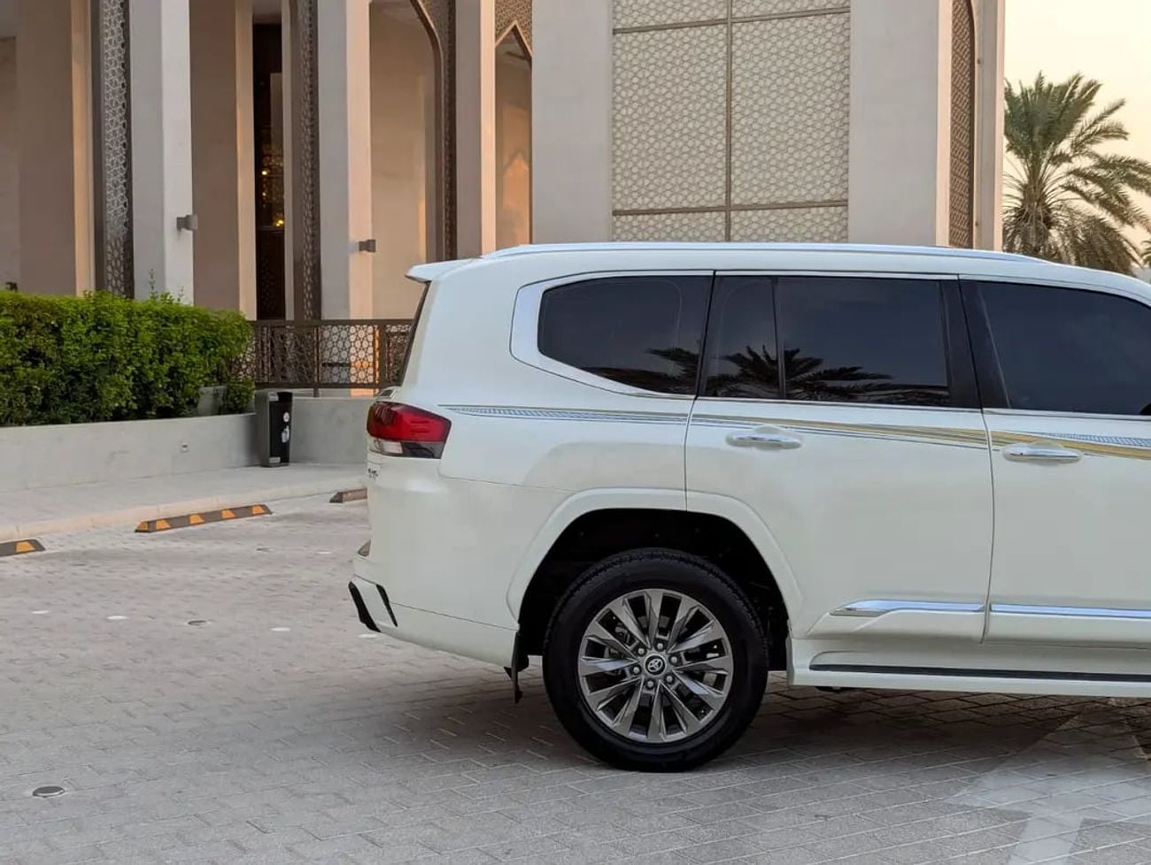 Toyota Land Cruiser GXR Diesel Top full Option Twin turbo
