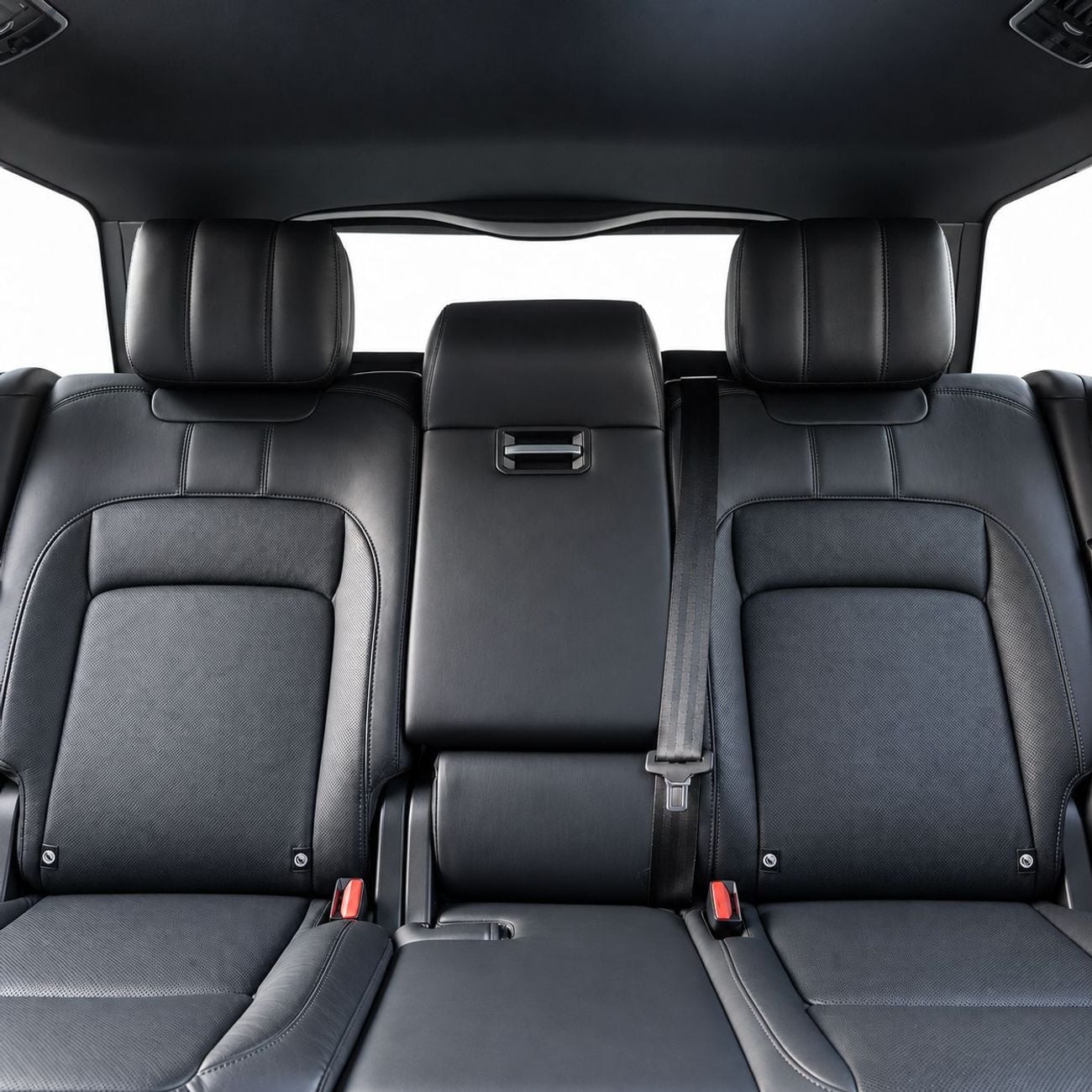 Land Rover Range Rover VOGUE SE AED 2,682 P.M • 0% Downpayment • Range Rover Vogue SE V8 • 1 Year Warranty